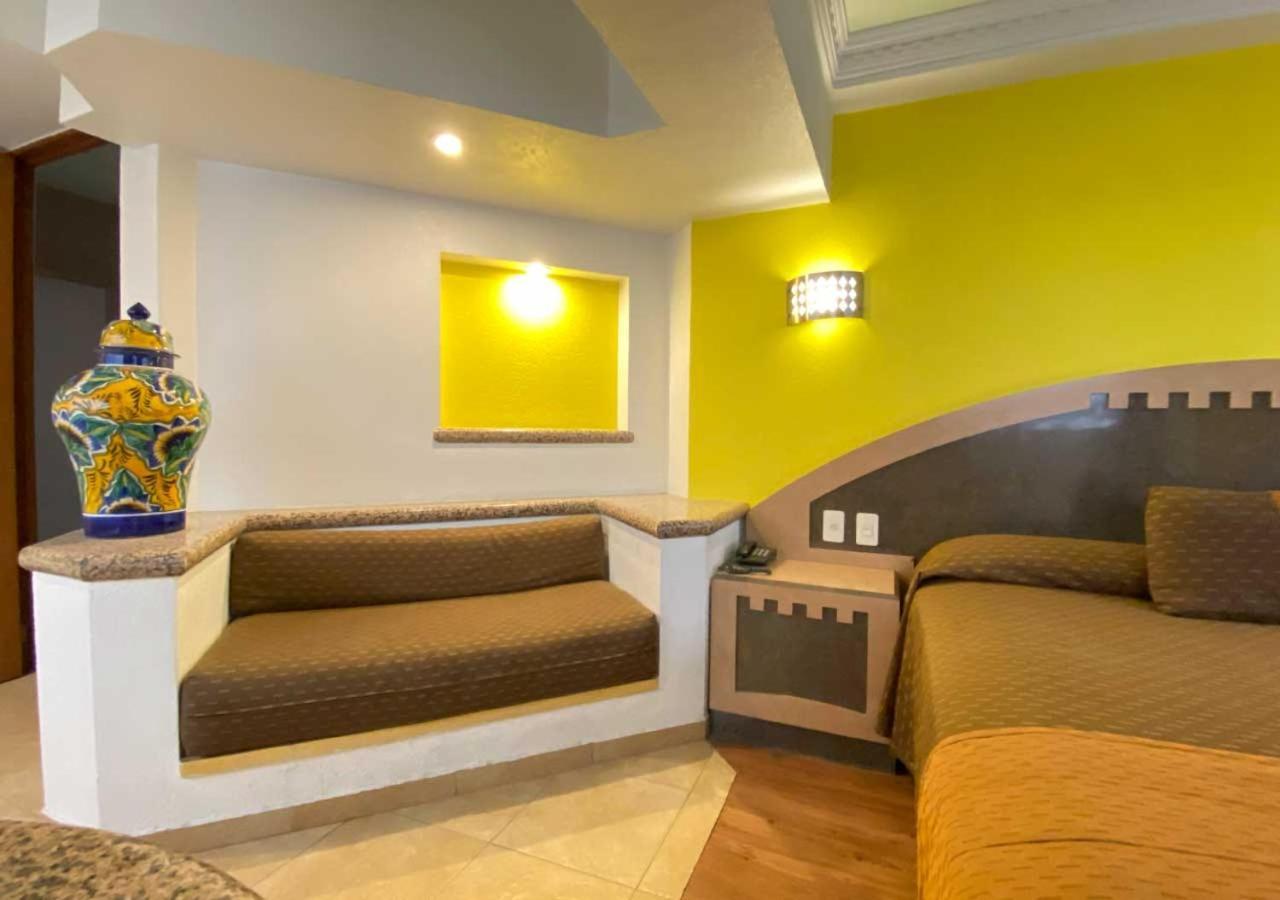 Hotel Villa De Madrid Kota Meksiko Bagian luar foto