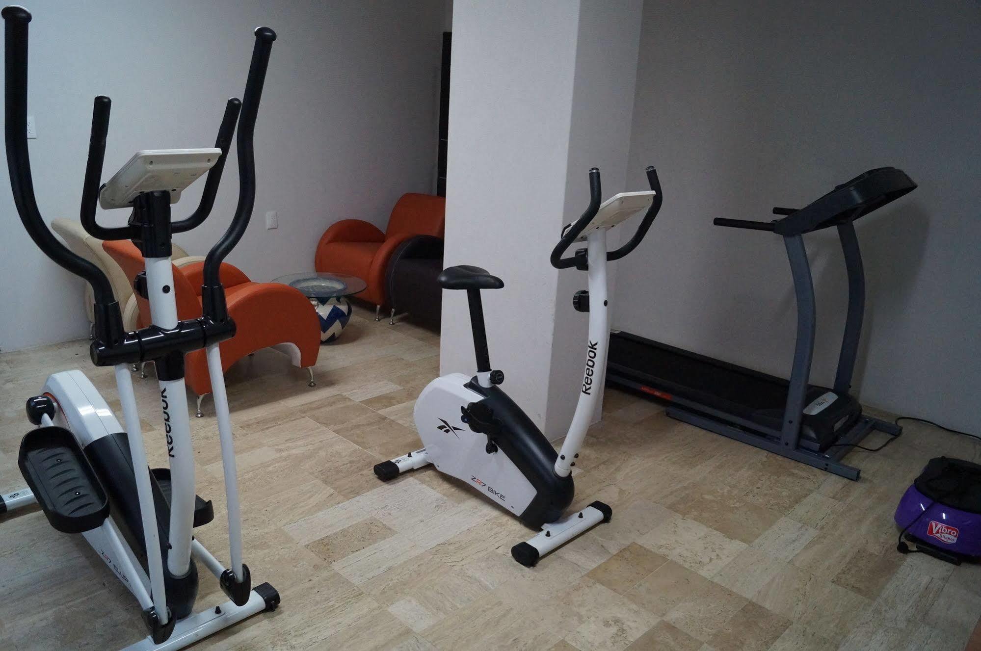 Hotel Villa De Madrid Kota Meksiko Bagian luar foto